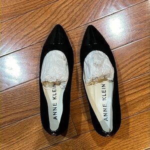 NWOB never wore Anne Klein 2” wedge leather upper shoes